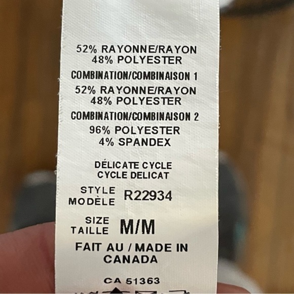 Brochure hooded striped thin sweater​ - Picture 7 of 10